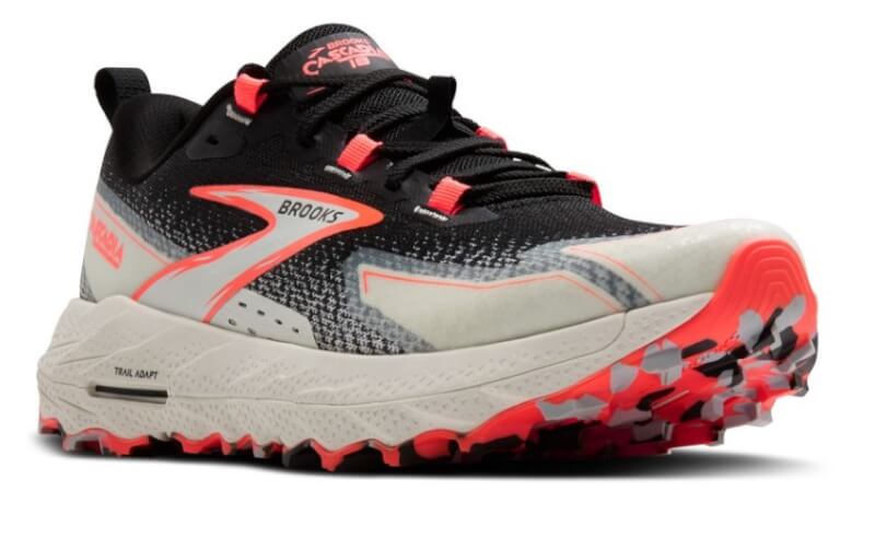 chaussure de trail femme Cascadia 18 Black Flame