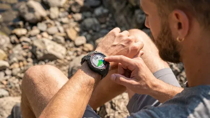 Instinct 3 Solar 50 Mm Black Bezel Charcoal Band - Gps | Garmin

